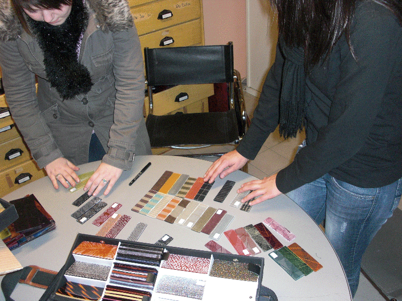 Album - choix coloris et décoration de l'acétate pour accroche sac