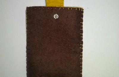 pochette en feutrine