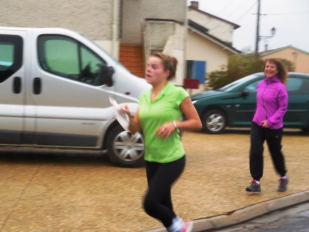 Les coureurs à l'arrivée, la fatigue est visible sur les visages