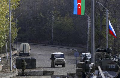 Haut-Karabakh : pourquoi la force d'interposition russe se retire de la région ?