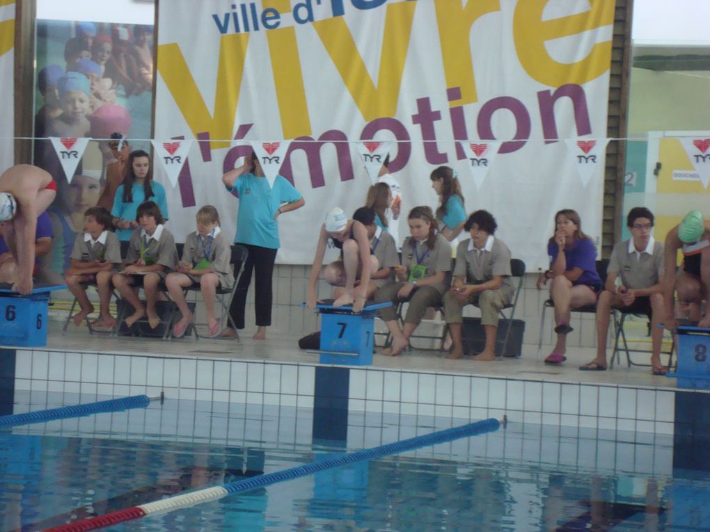 Le collège Notre Dame du château est vice-champion de France de natation grâce à la performance de Marion, Pauline, Joseph, Yann, Pierre, Nicolas et Théo!