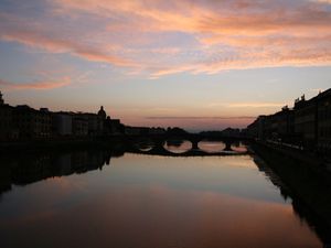 A toute heure du jour, sous tous les angles, il est très photogénique vu des autres ponts !