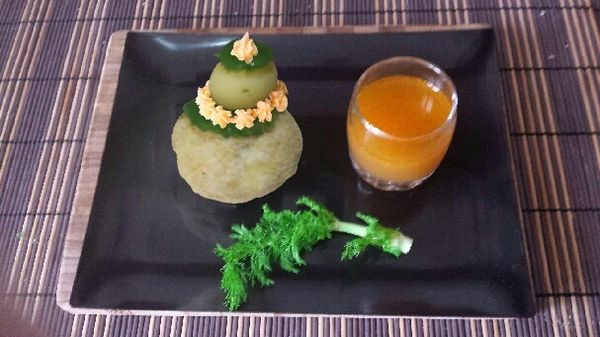 Religieuse de pommes de terre-cabillaud et son bouillon aromatique