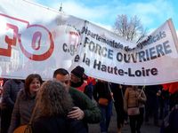 Près de 1000 manifestants au Puy en Velay le 20 février