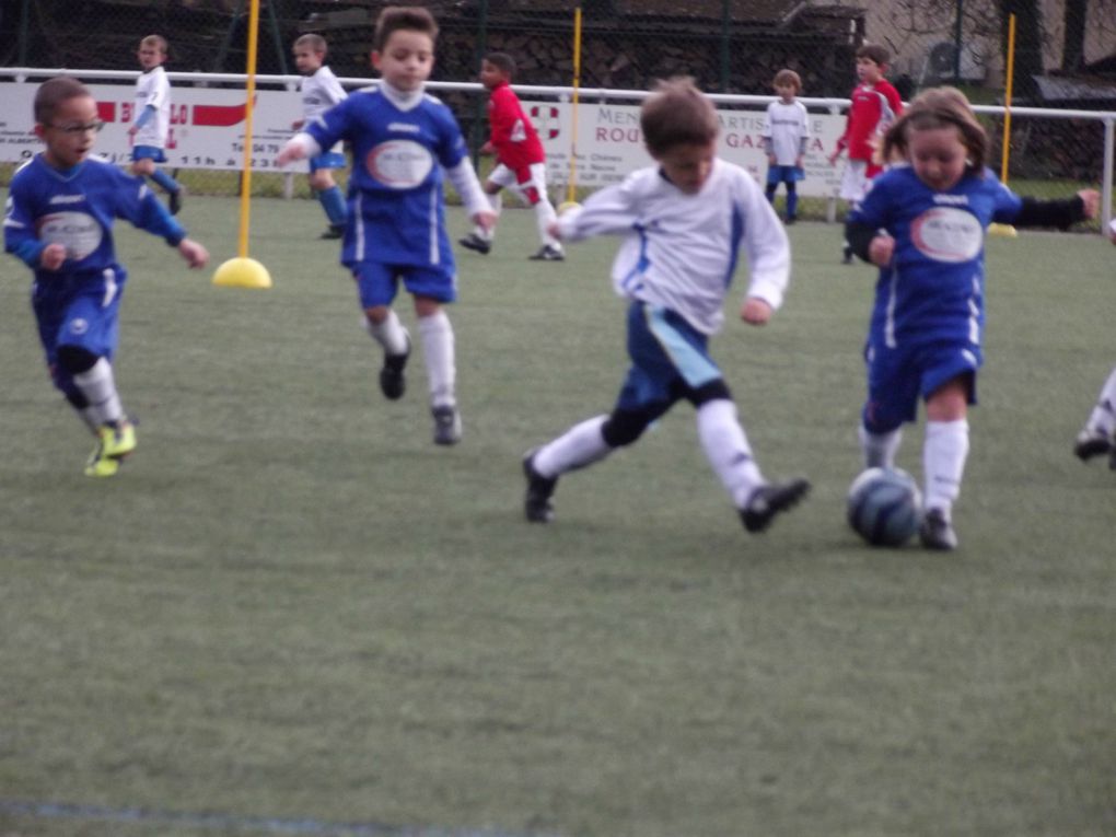 Esteban au FC Mercury (Foot) en U7 saison 2012/2013.
Total de 7 buts sur la saison !