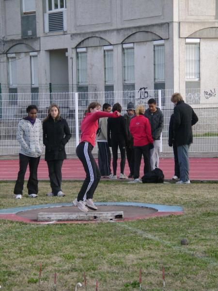 15 titres, 9 deuxiémes, et 6 troisiémes 