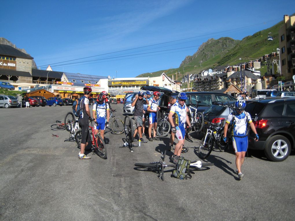 Sortie Club dans le secteur des Cols du Tourmalet, Aspin, Sencours, Beyrêde et Pic du Midi de Bigorre, le 11 juillet 2009.