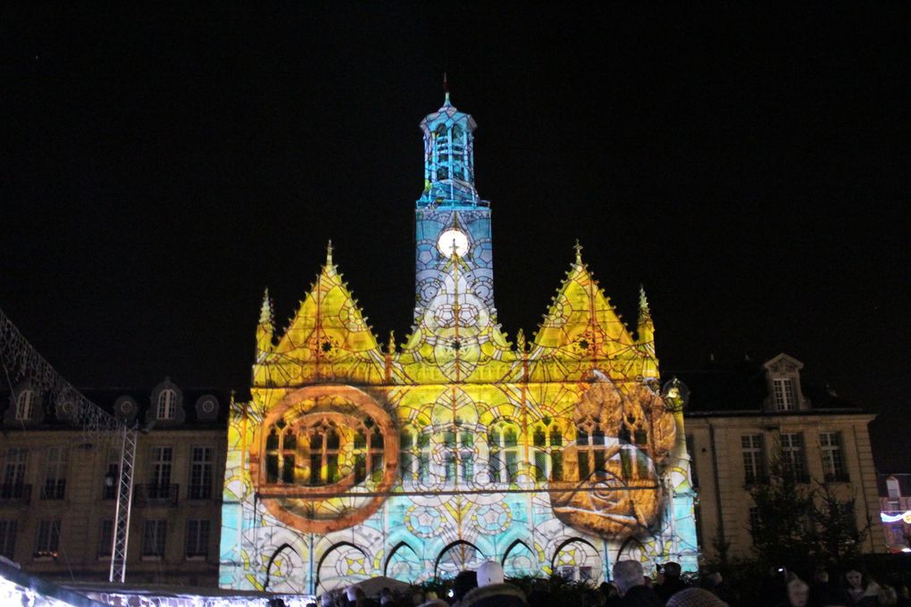 Son et lumière de l'hôtel de ville en 2016