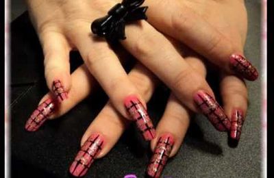 Nail Art vidéo : L'invasion du Kilt