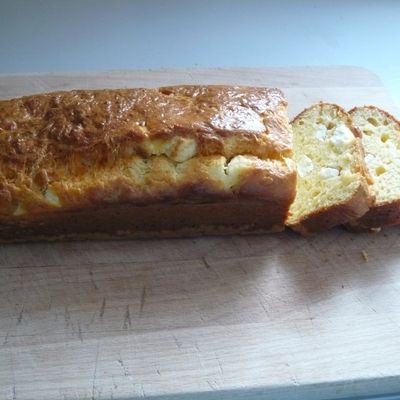 Cake Féta-Basilic