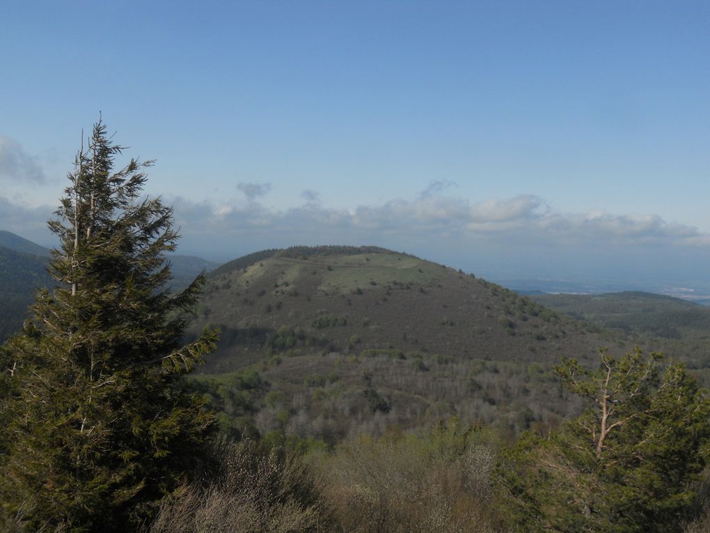 Samedi 14 Mai, Autours des Puys, 45kms et 1000D+