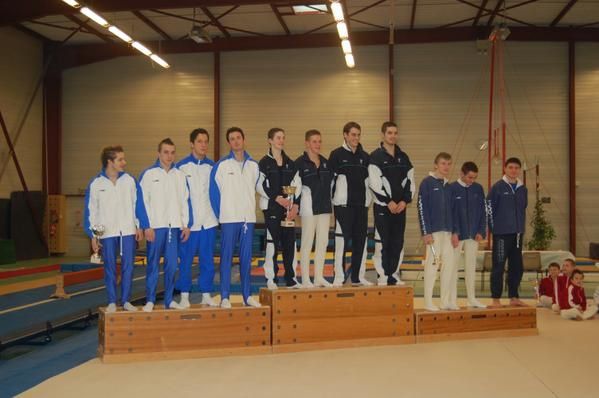 Les Podiums, Les Gymnastes