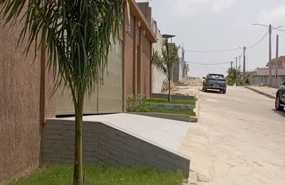 VILLA DUPLEX A VENDRE BINGERVILLE  