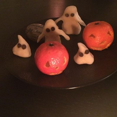 Goûter facile pour Halloween : fantômes et  mini citrouilles