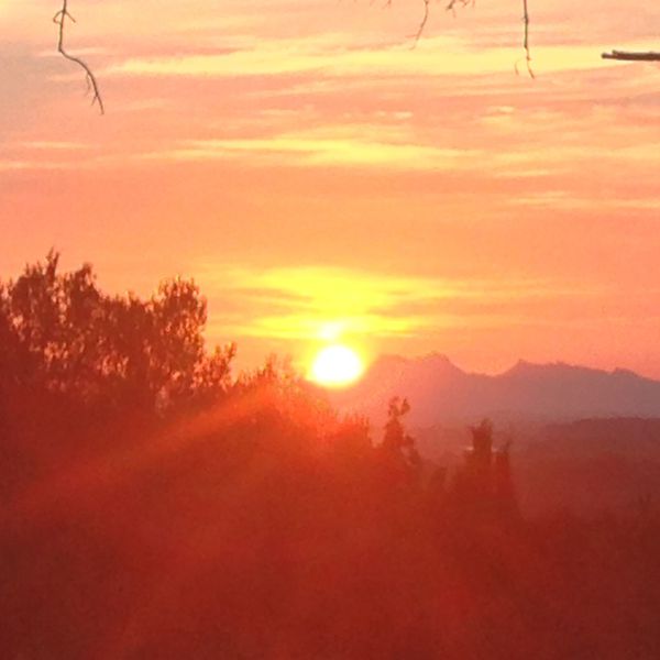 Coucher de soleil vu depuis mon canapé