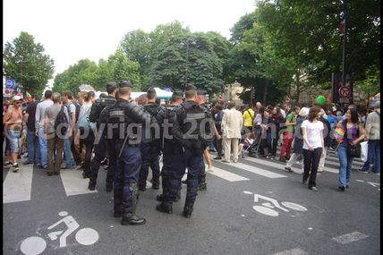 【GAY PRIDE PARIS 2013】