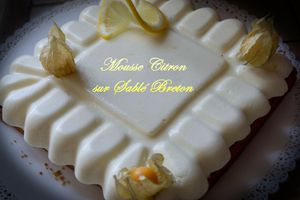 Mousse Citron sur Sablé Breton