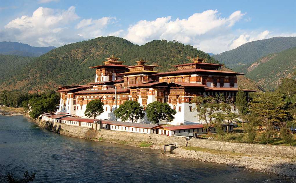 Bhoutan... J'irai bien... Ce doit être tellement paisible...