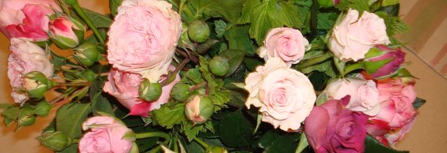 Ateliers familiaux d’art floral chez Véronique Vallauri, un atelier aux pays des fleurs.