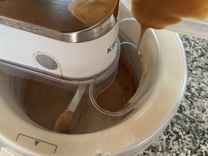 Crème glacée au caramel beurre salé et éclats de caramel de David Lebovitz