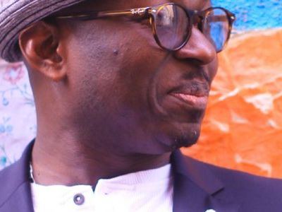 mario combo, un chanteur camerounais qui découvre la salsa, la musique congolaise et le high-life