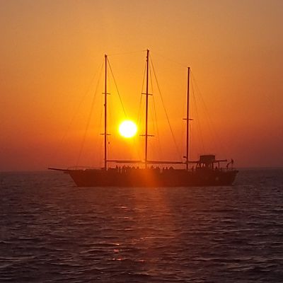 Coucher de soleil en bateau