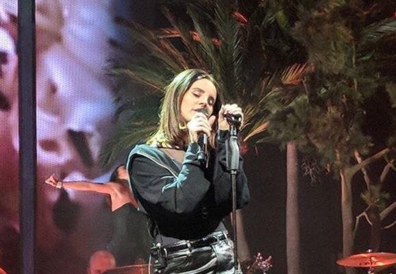 Lana Del Rey en live au Value City Arena du Schottenstein Center de Colombus, dans l'Ohio (23/01/2018)