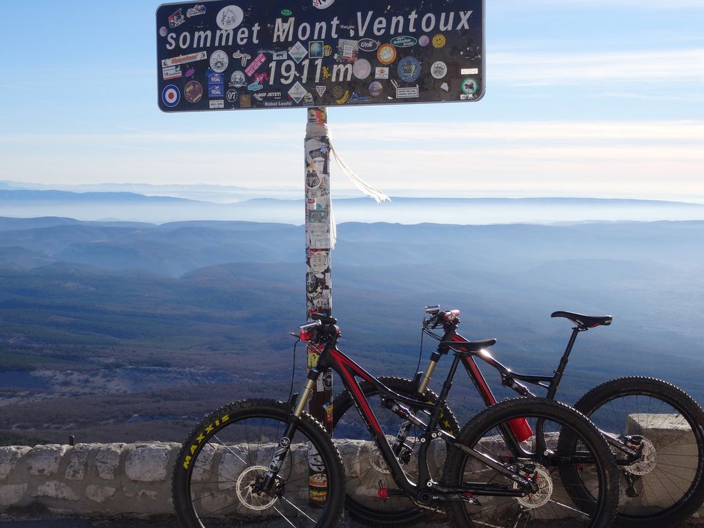 Nos deux Stumpjumper 6 fattie Specialized au Mont Ventoux au départ de Bédoin (27/12/2016)