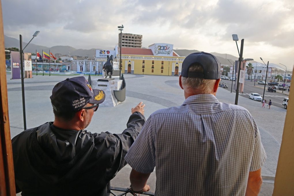 Ministro de Turismo Alí Padrón recorrió centro histórico de Puerto Cabello y resaltó avances