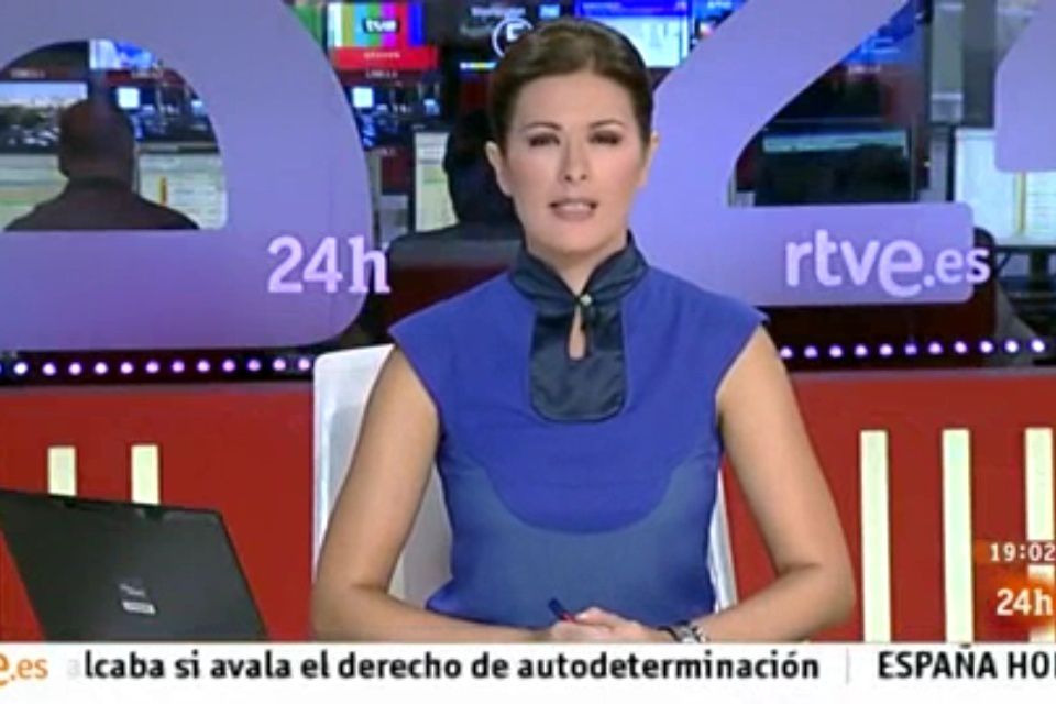 2013 09 18 - 19H00 - LARA SISCAR - CANAL 24H - LA TARDE EN 24H