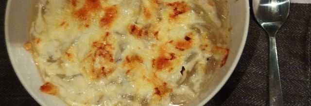 Soupe à l'oignon gratinée