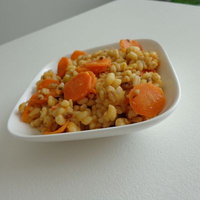 Poêlée de blé, carottes et tomates