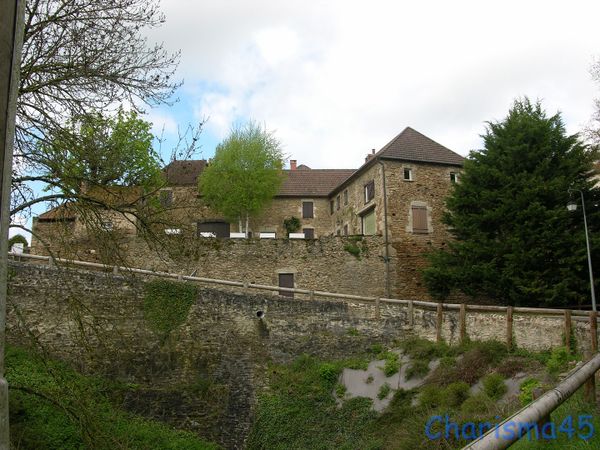 Chouvigny, gorges se la Sioule, Voyages en camping-car