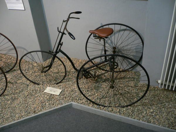 Musée Barthélemy THIMONNIER de la machine à coudre et du cycle
Place de l'Hôtel de Ville
69550 AMPLEPUIS