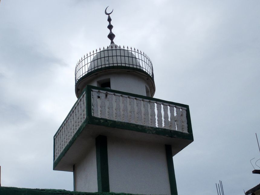 quelques une des 262 mosquées de Mayotte