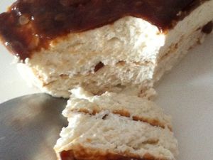 Mille-feuille carambar et mousse de poires