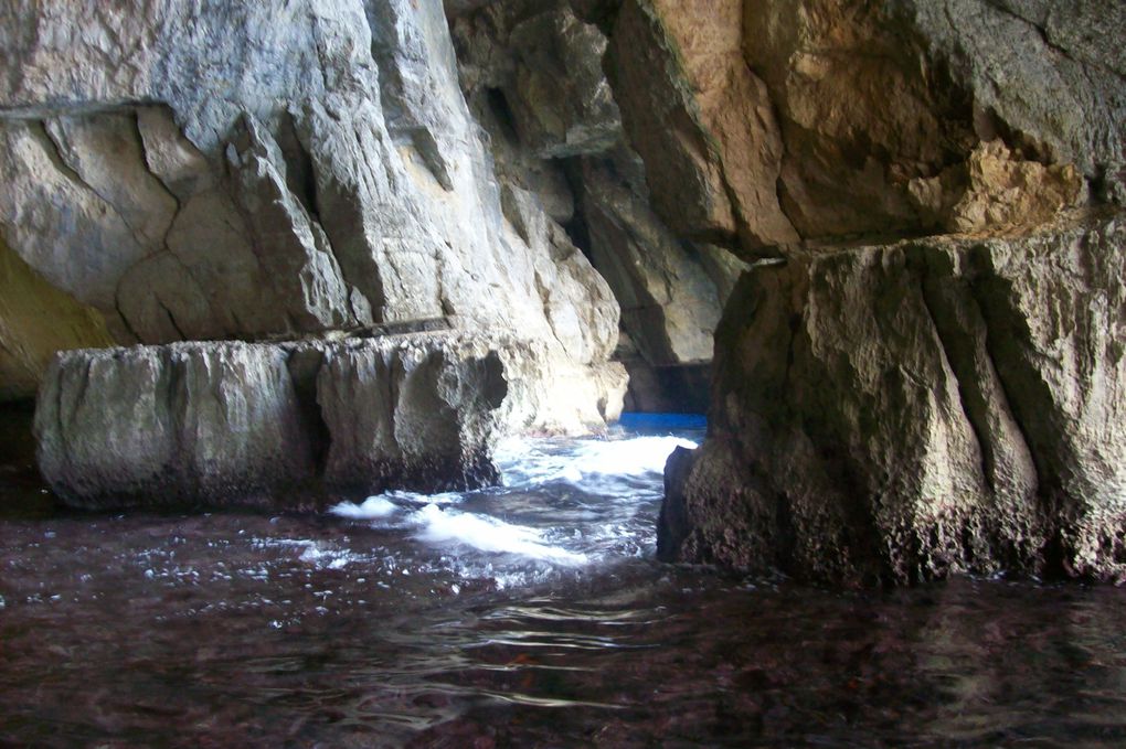 La côte sud, c’est la partie sauvage de Malte ! Ses grottes marines, 
ses temples néolithiques, ses ports aux barques de pêche colorées … 
possèdent un charme authentique.