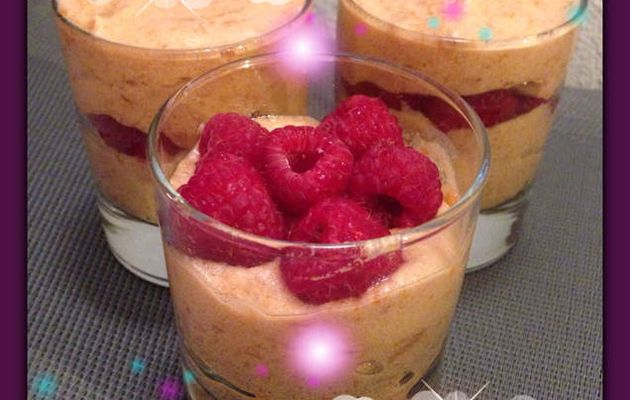 Mousse d'abricots aux framboises