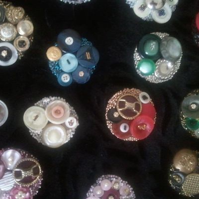 Bijoux boutons