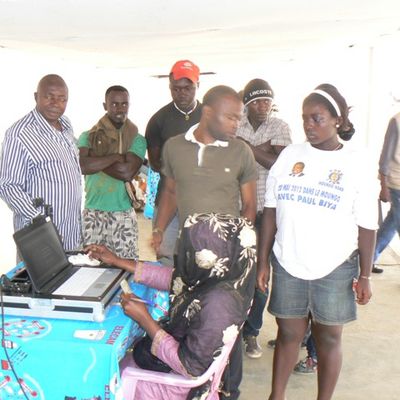 Maître EDIMO NANA Ferdinand soutient les inscriptions électorales biométriques à Nkongsamba