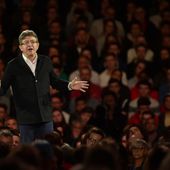 Mélenchon et La France insoumise sont les mieux placés pour incarner la gauche, selon un sondage