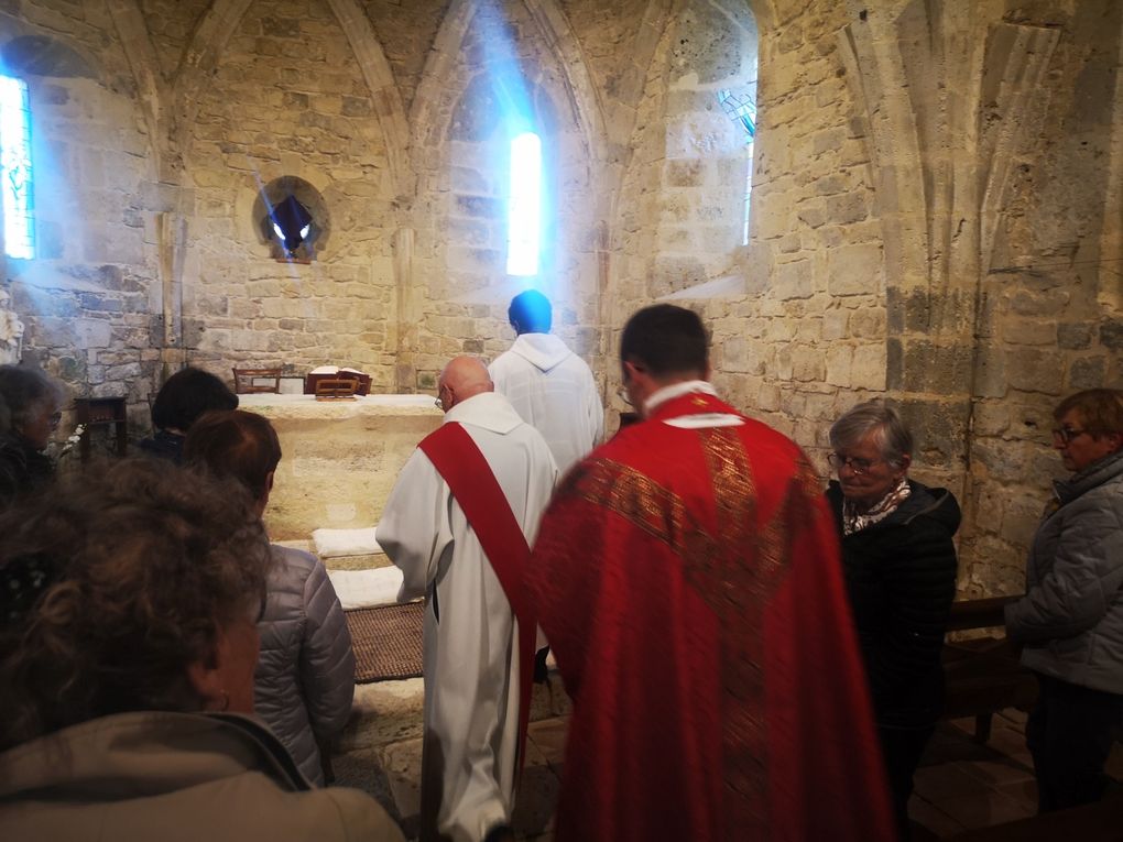 LE 18 AVRIL 2025, VENDREDI SAINT, OFFICE DE LA PASSION, ÉGLISE SAINT JULIEN DE BRIOUDE DE TERREFOSSE (Madaillan) ... EN IMAGES