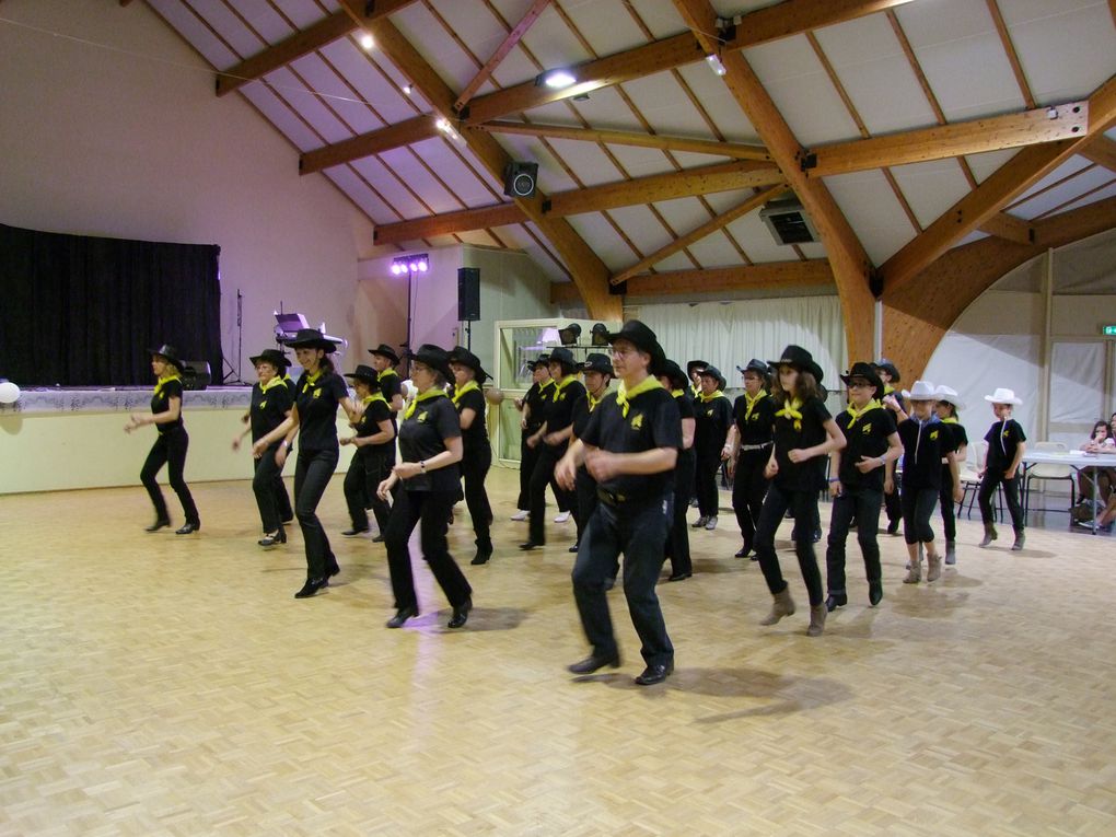 Album - FESTIV--DANSE-A-TROUY-2014