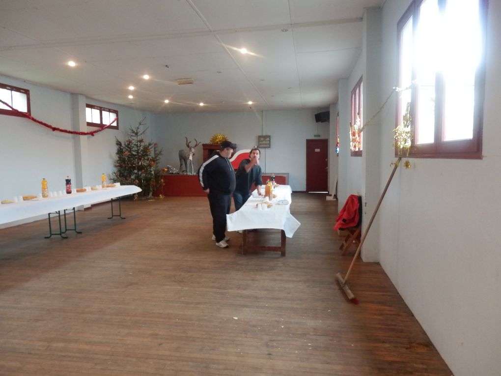 Samedi 14 janvier, après un cours commun aux grands et aux petits, la section judo du Foyer des jeunes de Pontonx a organisé sa traditionnelle galette des rois réunissant une cinquantaine de judokas accompagnés de leurs parents. Tout ce monde ét