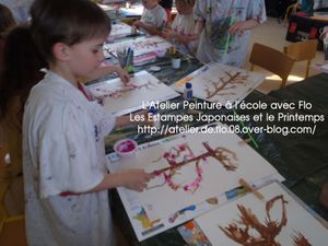 Peinture du tronc du cerisier avec de la peinture liquide et du souffle !