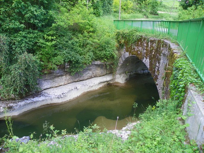 Villages, lacs, cascades, forêts, patrimoine ...