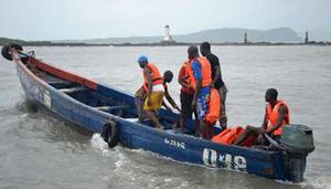 Naufrage d'une pirogue en Guinée : 10 morts, des dizaines de disparus