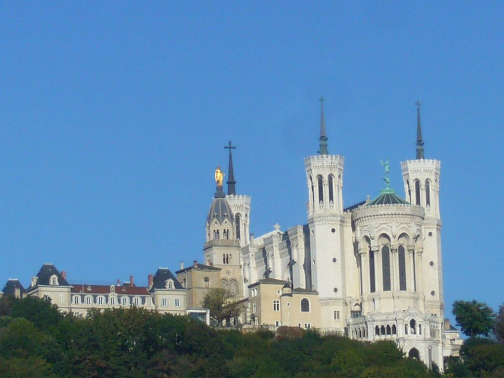 Hospitalistion du 19 au 26 Septembre
Hopital Neurologique de BRON