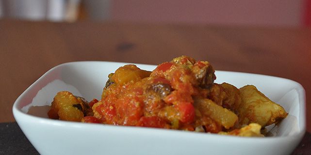 Curry de poulet et légumes sucré-salé