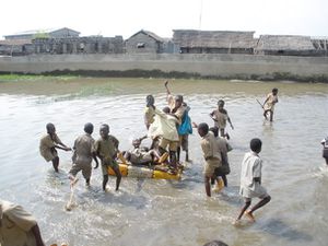 Rentrée scolaire aquatique dans un Cotonou toujours au C.I.